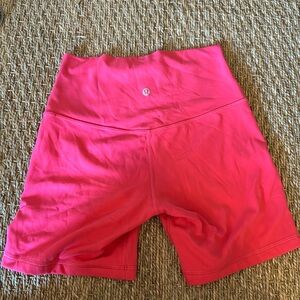 NWOT LULULEMON ALIGN SHORTS 6”
